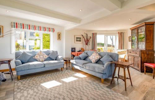 Wadebridge House | Trevan House Lundy