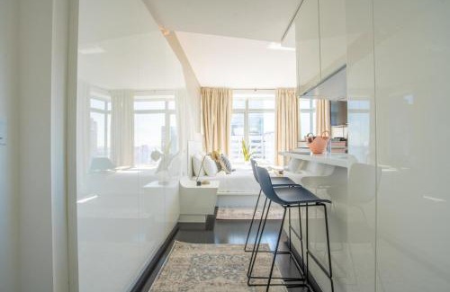 Financial District Apartment | Tribeca studio nr world trade center w elevator NYC-1371