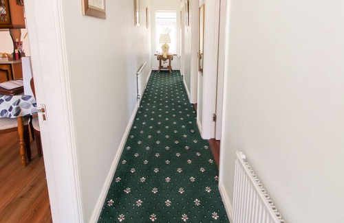 Listowel House | TRIENERAGH, pet friendly, with a garden in Duagh, County Kerry