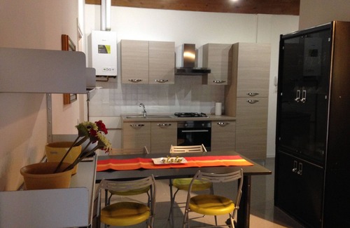 Milan Apartment | trilocale sul Naviglio (2 bedrooms)