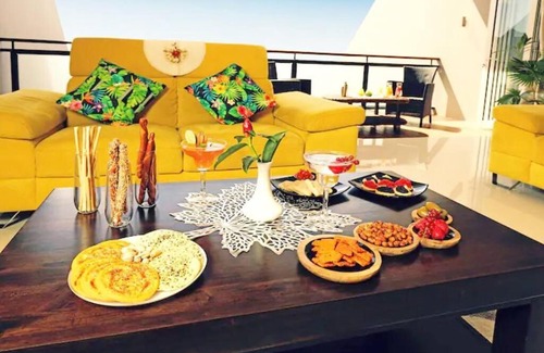 La Misere Villa | Triplex Villa & Private Pool - CliffHanger Villas