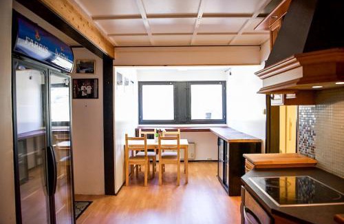Jondal House | Trolltunga/Folgefonna Camp house