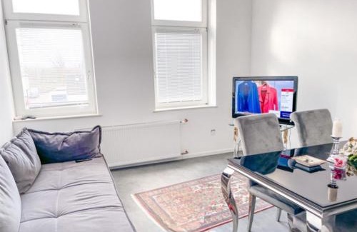 Hochlarmark Apartment | Tropical