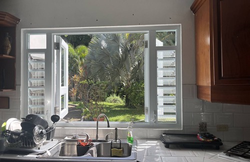 Utuado House | Tropical Oasis on top of the clouds! Close to many memorable adventures!