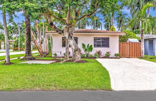 Downtown Hollywood House | Tropical Oasis with pool 10 mins airport & 5 mins Beach