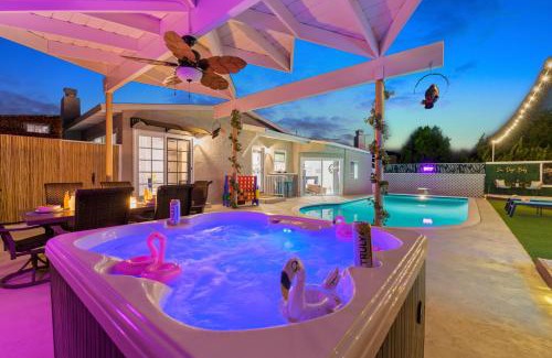 San Carlos House | Tropical Retreat with Pool and Spa in La Mesa