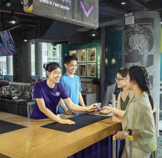 Hoa Binh Hotel | Tru by Hilton Hoa Binh City Centre
