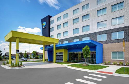 Troy Hotel | Tru By Hilton Troy Detroit, Mi