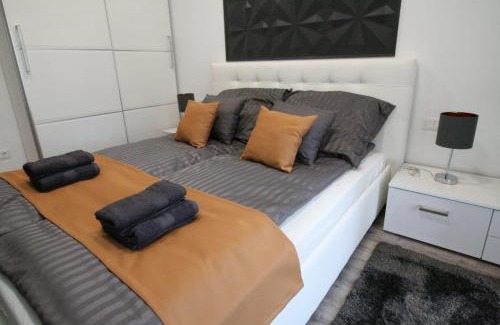 Szemeretelep Apartment | True Gem at the Airport by NeWave