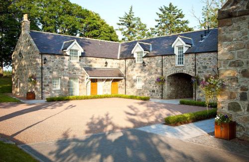 Aberdeen Hotel | Trump MacLeod House & Lodge, Scotland
