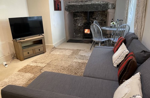 Beddgelert Cottage | Tryfan Cottage - 2.8 miles from Summit of Mt Snowdon