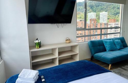 La Candelaria Apartment | Tu espacio ideal en Bogotá con arte y vista a las montañas