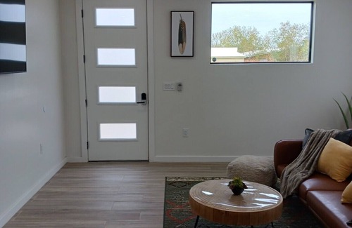 Menlo Park House | Tucson Barrio Home 2B/2B