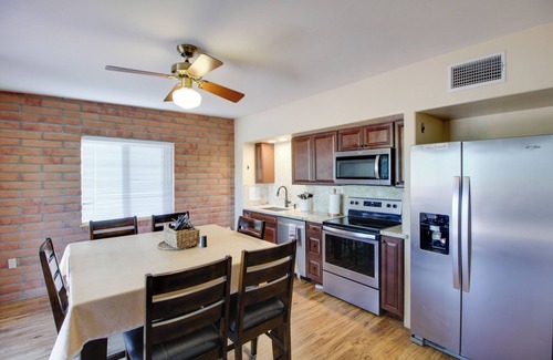 Tucson House | Tucson Home - Hiking Trail Access On-Site!
