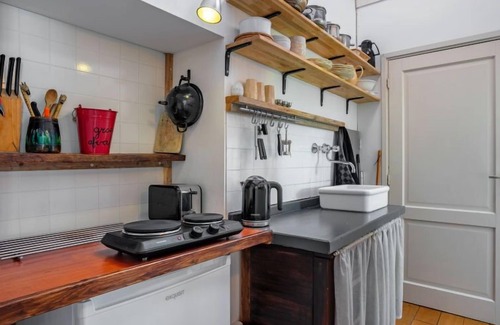 Zuid-Beijerland House | Tuinzicht by Interhome