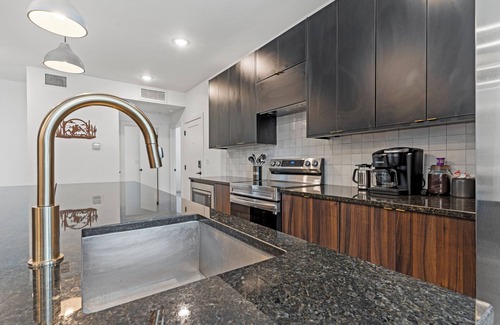 Shawnee Apartment | Tumbleweed - Walkable + Dog Park + Outdoor Space