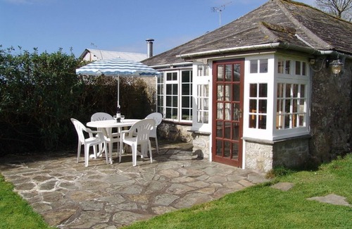 Blisland Cottage | TUMROSE COTTAGE, pet friendly, country holiday cottage in Blisland
