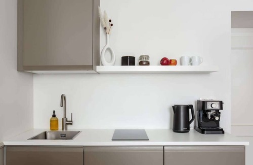 Prague 2 Apartment | TurnKey I Elegant Studio by National Museum