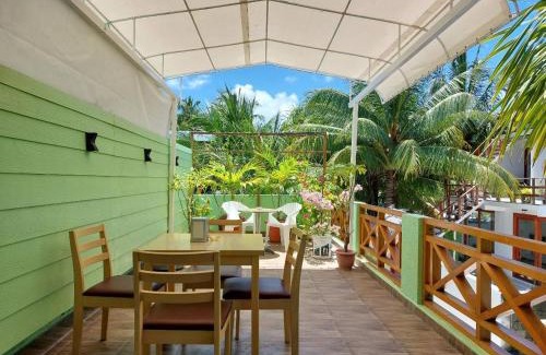 Omadhoo House | Turtle Maldives - Your Gateway to the Beach & Marine Adventures Await!
