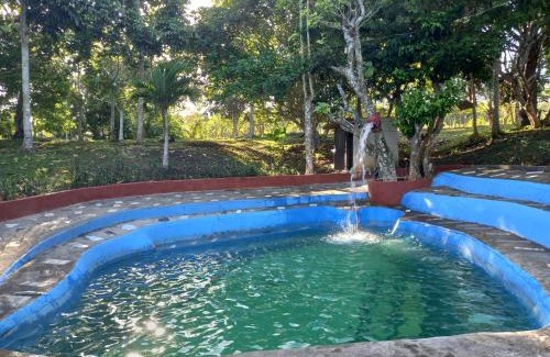 Pamplona Bed & Breakfast | Turtle Spring Private Resort
