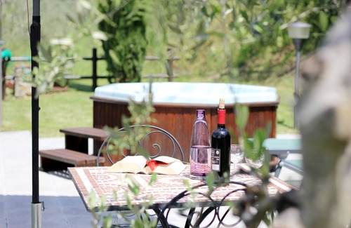 Loro Ciuffenna Villa | Tuscan villa in the Chianti hills