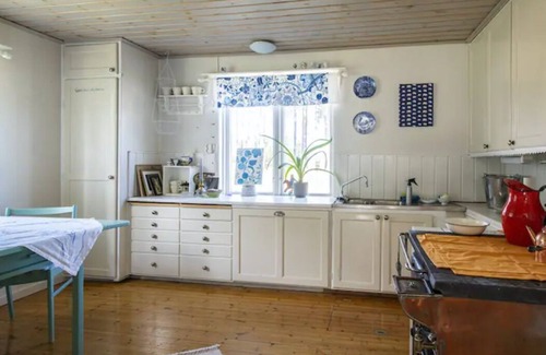 Bastutrask Cottage | Två hus på ett vackert läge