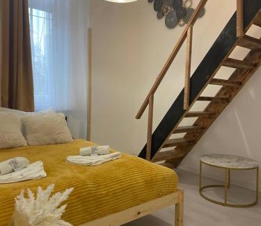 Angyalfold Apartment | Twilight Zone Studio