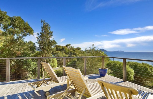 Seal Rocks House | Twin Pines - beach house overlooking Boat Beach at Seal Rocks