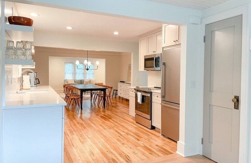 Port Huron House | Two 3/1 Apts. in Huge Home One House off Lake w/Lake Views, Walk to Beaches