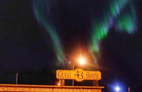 Grundarfjordur Villa | Two bathrooms Free parking Beds for 9 pers Great view