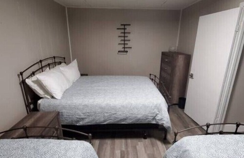Centre Hastings Cottage | Two Beautiful Waterfront Cottages newly renovated.