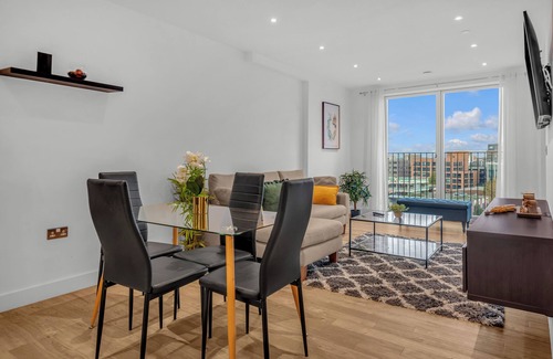 Springfield Apartment | Two Bed Apartment near Rookwood Way by MySquare