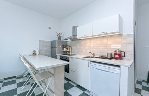 Pisak Apartment | Two bedroom apartment with terrace and sea view Pisak, Omiš (A-1008-a)
