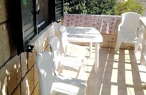 Povlja Apartment | Two bedroom apartment with terrace and sea view Povlja, Brač (A-712-a)