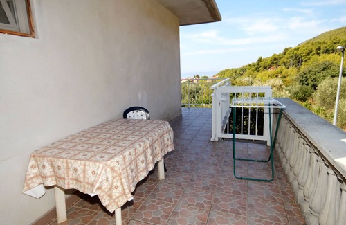 Prizba Apartment | Two bedroom apartment with terrace and sea view Prižba, Korčula (A-219-b)