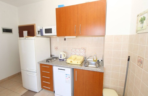 Mandre Apartment | Two bedroom apartment with terrace and sea view Mandre, Pag (A-6309-b)