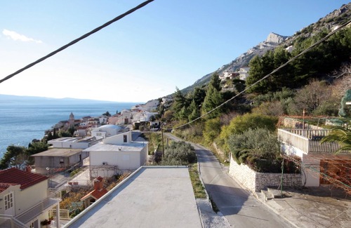 Pisak Apartment | Two bedroom apartment with balcony and sea view Pisak, Omiš (A-5975-e)