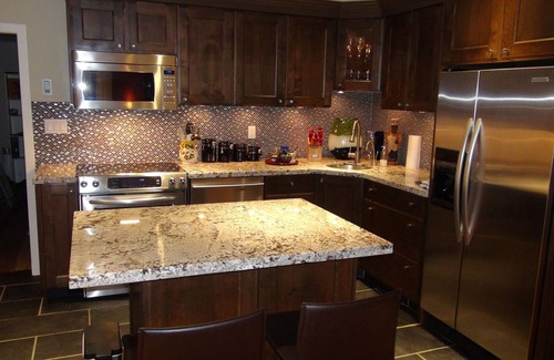 Grand Boulevard House | Two Bedroom Basement Suite - North Vancouver - West Vancouver
