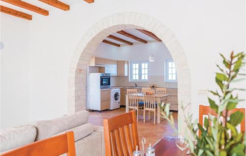 Sibenik House | Two-Bedroom Holiday Home In Radonic