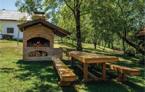 Ozalj House | Two-Bedroom Holiday Home In Ozalj