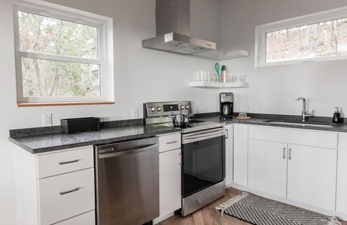 Lookout Mountain House | Two bedroom modern tiny house with bluff views, huge windows!