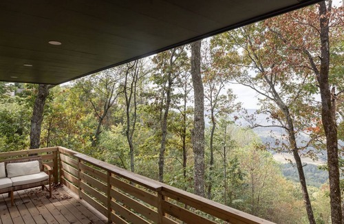 Lookout Mountain House | Two bedroom modern tiny house with bluff views, huge windows!