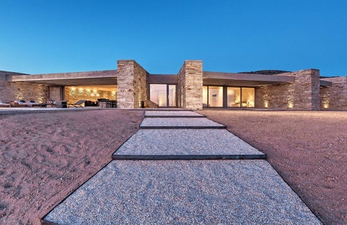 Milopotas Villa | Two Br Luxury Peaceful Mylo Villa with Living Room Close to Mylopotas Beach
