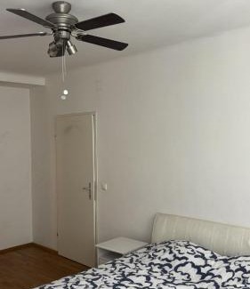 Innere Stadt Apartment | two double bedrooms in center