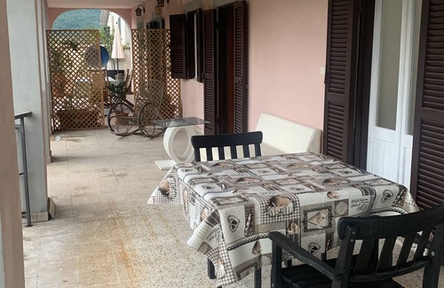 Pozzaglia Sabina Apartment | two-room apartment with terrace on Lake Turano