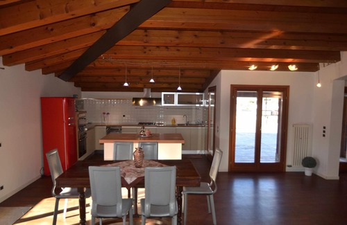Noale Apartment | Two Towers Terrace apt