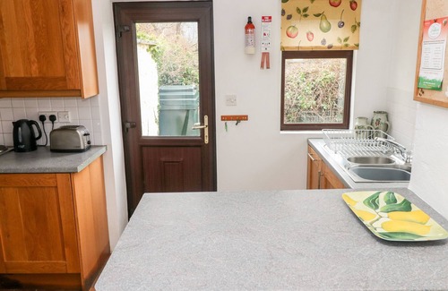 Haverfordwest Cottage | Ty Canol