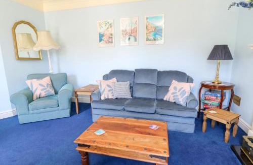 Margam House | Ty Caredig