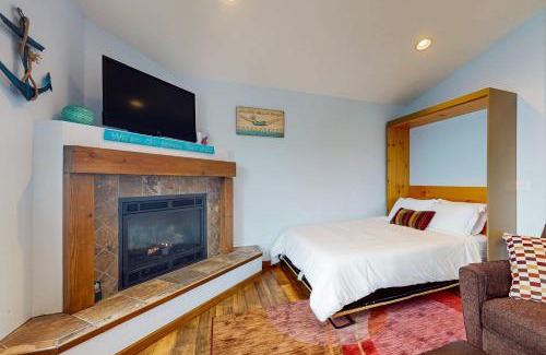 Camano Island House | Tyee Shoreline Retreat B