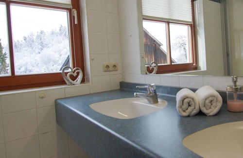 Latschach Bed & Breakfast | Typ H im Haus Mittagskogel - Sportpension Aichholzer Faaker See